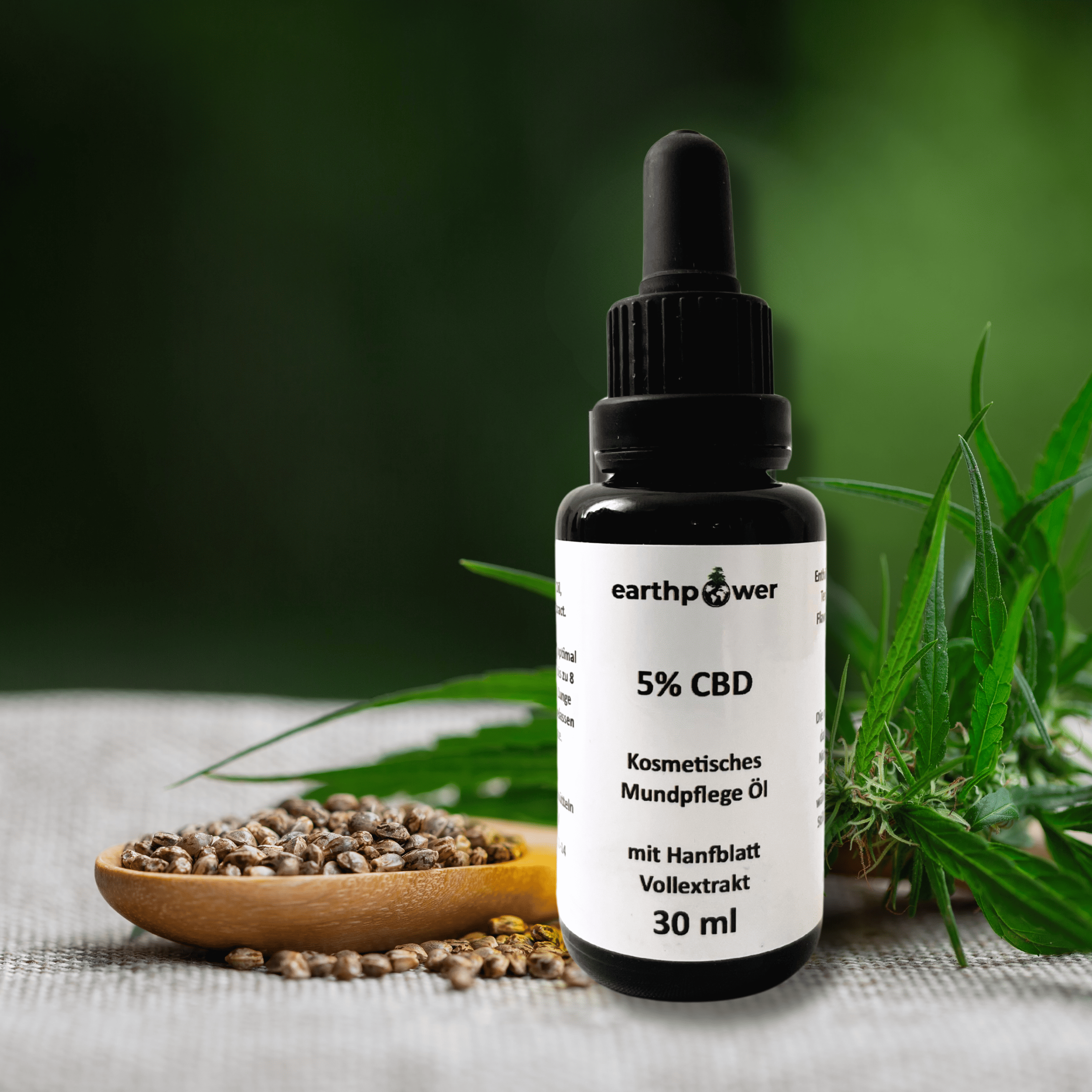 Kosmetisches CBD Mundpflegeöl 5% mit Hanfblatt Vollextrakt Kosmetisches CBD Mundpflegeöl 5% mit Hanfblatt Vollextrakt